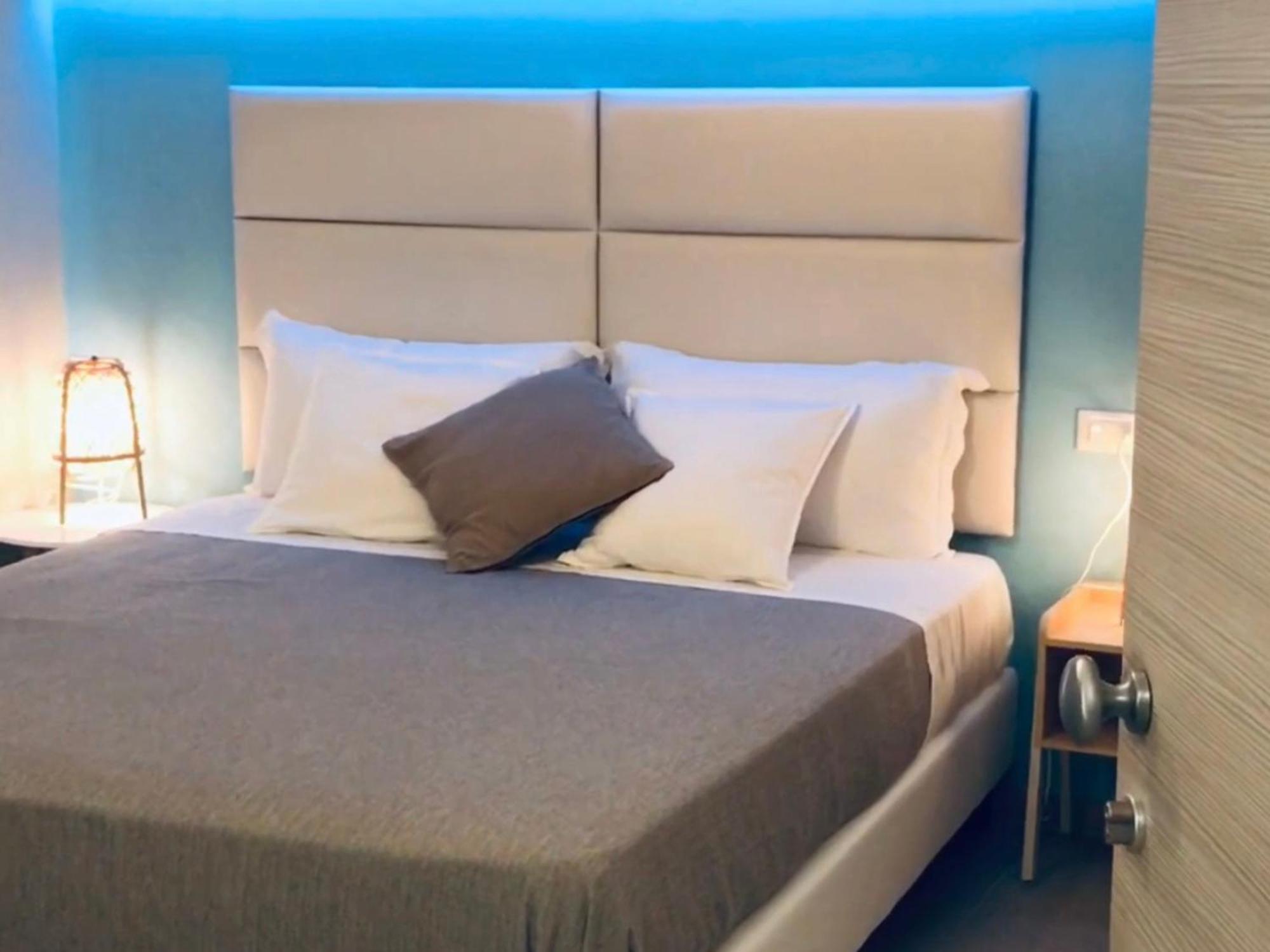 Esmeralda'S Rooms Porto San Paolo  Ngoại thất bức ảnh