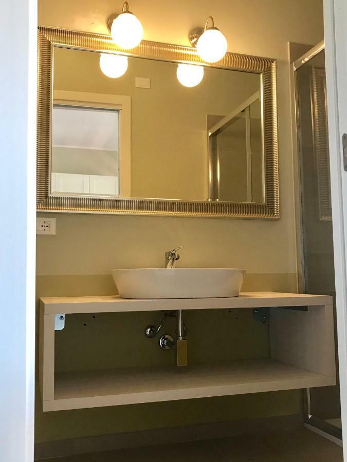 Esmeralda'S Rooms Porto San Paolo  Ngoại thất bức ảnh