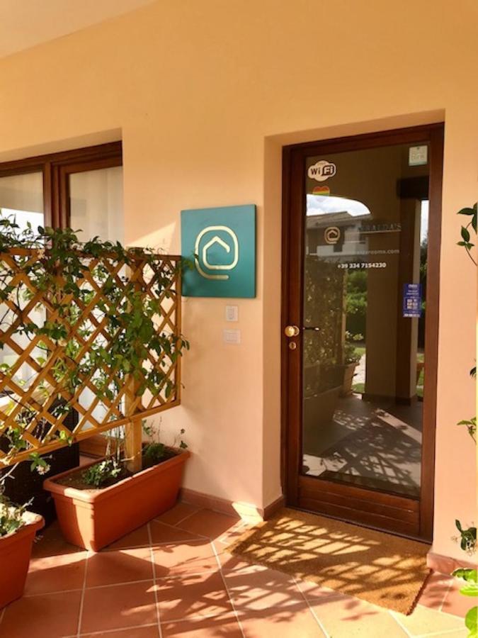 Esmeralda'S Rooms Porto San Paolo  Ngoại thất bức ảnh